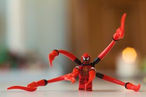 Lego Carnage Minifigure