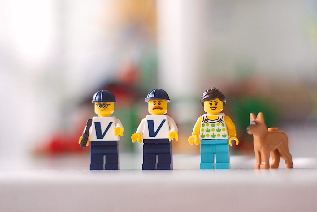 Lego Vestas Minifigures included in the set