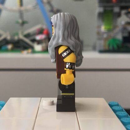 The LEGO Movie 2 Sherry Scratchen-Post & Scarfield Minifigure - Image 3