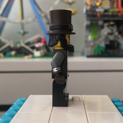 The LEGO Movie 2 Minifigure Apocalypseburg Abe - Image 2