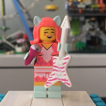 LEGO Kitty Pop Minifigure