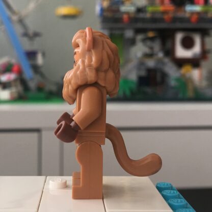 The LEGO Movie 2 Minifigure Cowardly Lion - Image 5