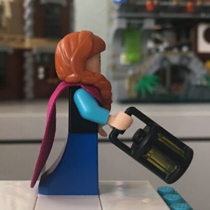 LEGO Disney Series 2 Anna Minifigure - Image 4