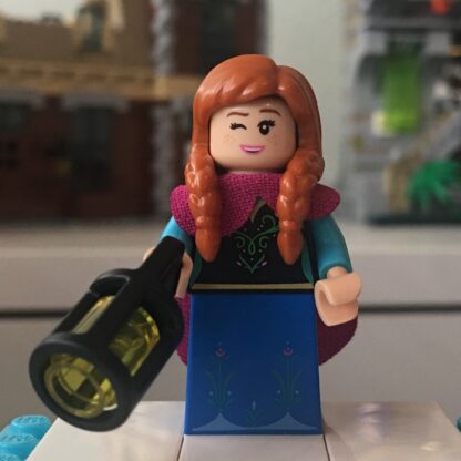 LEGO Disney Series 2 Anna Minifigure - Image 2