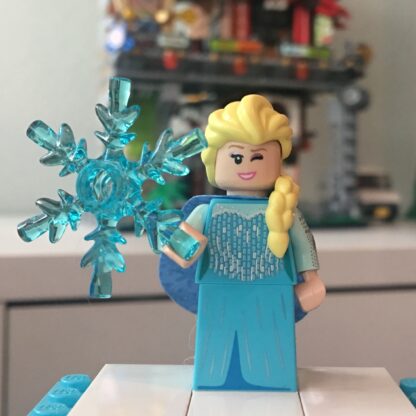 LEGO Elsa Minifigure