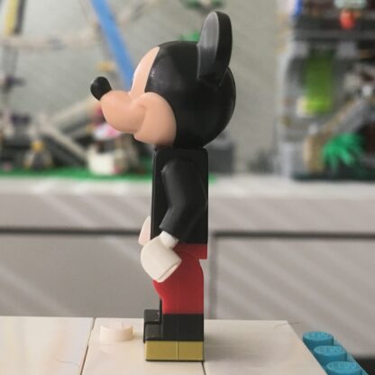 LEGO Disney Series 1 Mickey Mouse Minifigure - Image 2