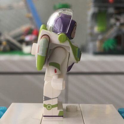 LEGO Disney Series 1 Buzz Lightyear Minifigure - Image 4