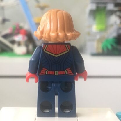 LEGO Captain Marvel Minifigure - Image 2