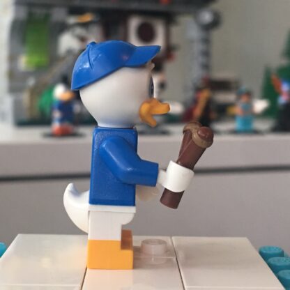 LEGO Disney Series 2 Dewey Minifigure - Image 3