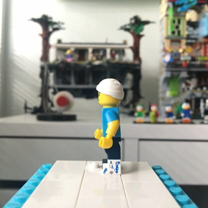 LEGO Clumsy Guy Minifigure - Image 5