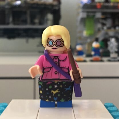 LEGO Luna Lovegood Minifigure - Image 2