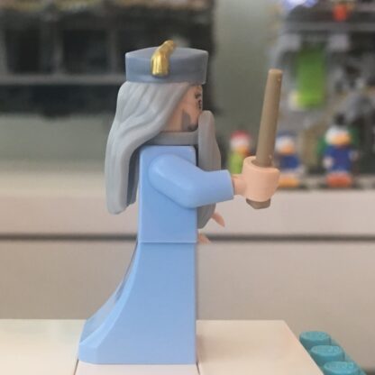 LEGO Albus Dumbledore Minifigure - Image 2