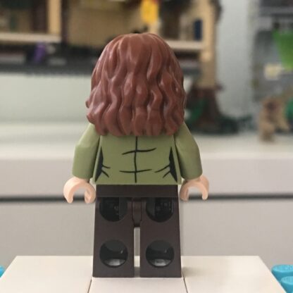 LEGO Joyce Byers Minifigure - Image 3