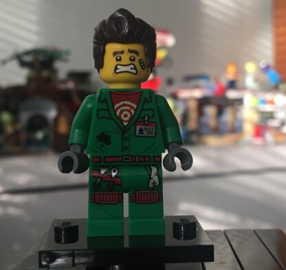 LEGO El Fuego Minifigure - Image 3