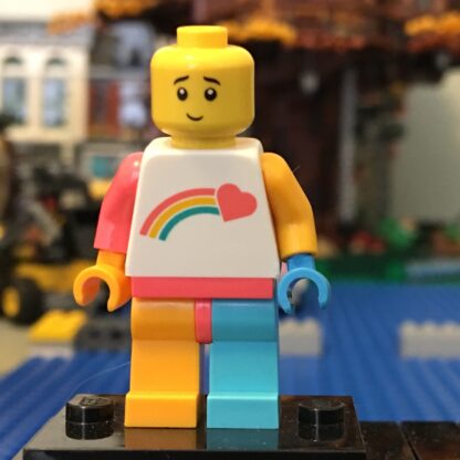 LEGO 71025 CMF Series 19 Rainbow Bear Minifigure - Image 4