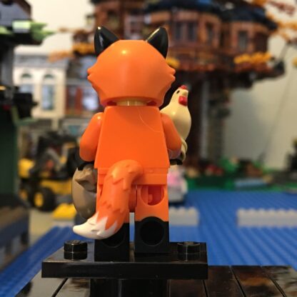 LEGO 71025 CMF Series 19 Fox Girl Minifigure - Image 2