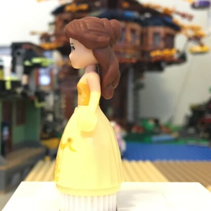 LEGO Disney Belle Minidoll - Image 3