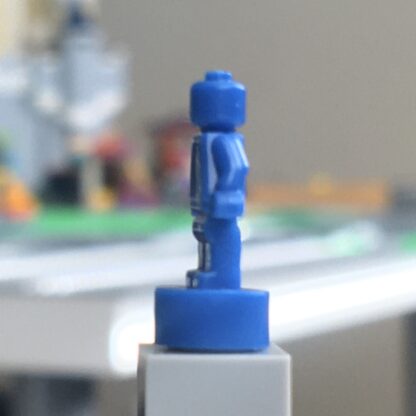 LEGO Trophy or nanofigure - monochrome Blue - Image 3