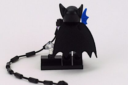 LEGO 71026 Batman (Classic) DC Minifigure - Image 2