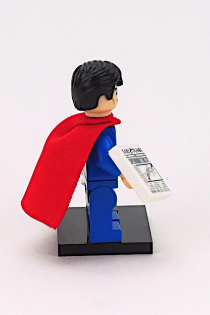 LEGO 71026 Superman DC Minifigure - Image 3