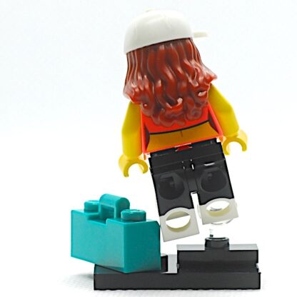 LEGO 71027 CMF 20 Hip Hop Girl Minifigure - Image 4