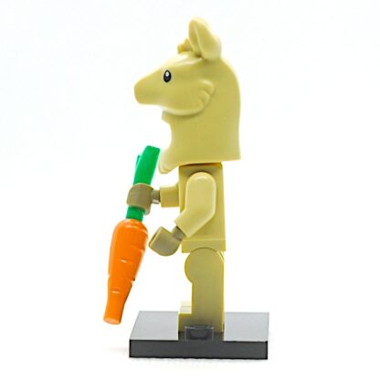 LEGO 71027 CMF 20 Llama Costume Girl - Image 4