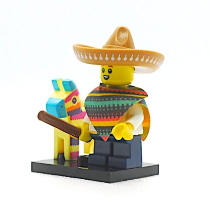 LEGO 71027 CMF 20 Piñata Boy Minifigure - Image 3