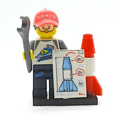 LEGO 71027 CMF 20 Rocket Fan Girl 1