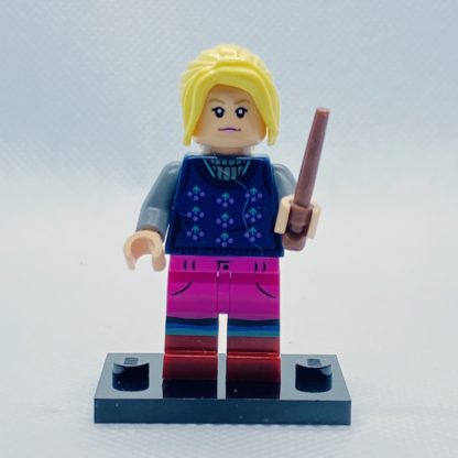 LEGO 71028 Harry Potter Series 2 Minifigures - Luna Lovegood - Image 6