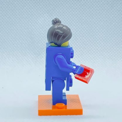 LEGO 71021 CMF Series 18 Minifigures Blue Brick Suit Girl - Image 4