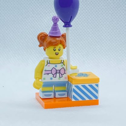 LEGO 71021 CMF Series 18 Minifigures Birthday Party Girl - Image 3