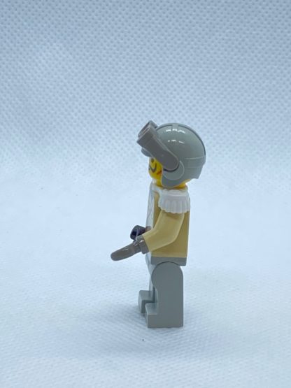 LEGO Baron Von Barron with Light Gray Aviator Cap Minifigure - Image 4