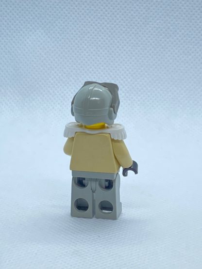 LEGO Baron Von Barron with Light Gray Aviator Cap Minifigure - Image 3