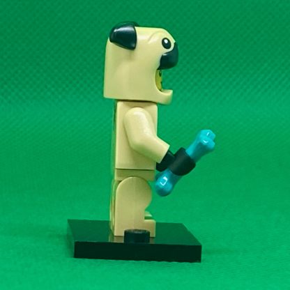 LEGO 71029 CMF Series 21 Minifigures Pug Costume Guy - Image 3