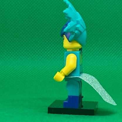 LEGO 71029 CMF Series 21 Minifigures Cabaret Singer - Image 3