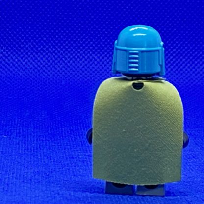 LEGO Star Wars Minifigure Mandalorian Tribe Warrior - Male, Olive Green Cape, Dark Azure Helmet - Image 3