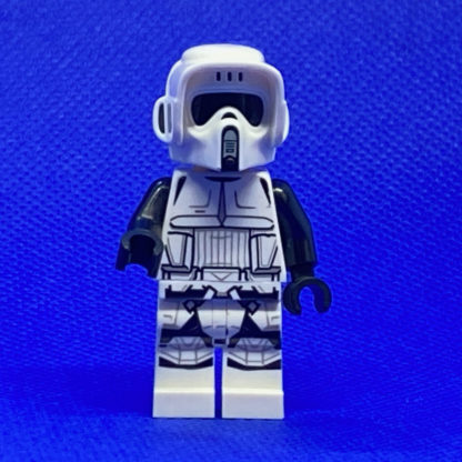 LEGO Star Wars Minifigure Scout Trooper - Image 4