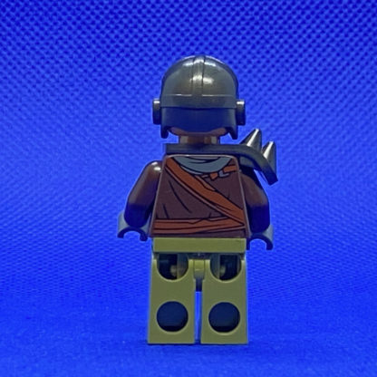 LEGO Star Wars Minifigure Klatooinian Raider with Helmet - Image 2