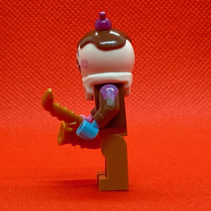 LEGO Vidiyo Minifigure - Ice Cream Saxophonist Bandmates - Image 2