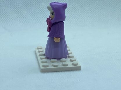 LEGO Disney Fairy Godmother Minidoll - Image 3