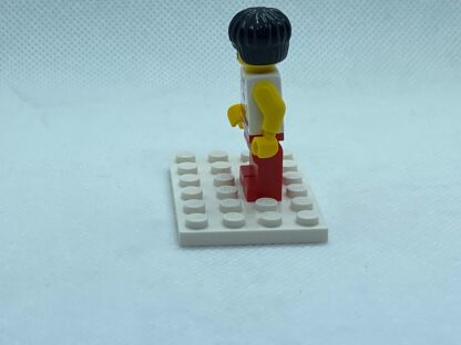 LEGO Minifigure Dragon Boat Race Team Red/White Member 3 - Image 2