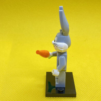 LEGO Looney Tunes Minifigure - Bugs Bunny - Image 4