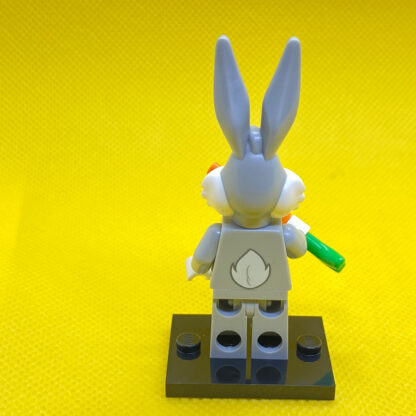 LEGO Looney Tunes Minifigure - Bugs Bunny - Image 3