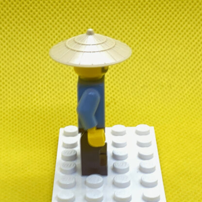 LEGO Minifigure Dragon Boat Race Stall Keeper - Image 2