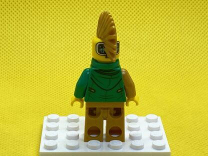 LEGO Ninjago Avatar Lloyd Minifigure - Image 5