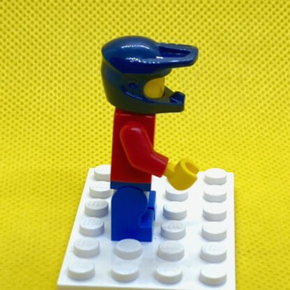 LEGO Minifigure BMX Rider - Image 3