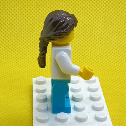 LEGO Ice Cream Vendor Minifigure - Image 2