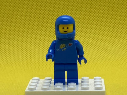 LEGO Minifigure Benny - Image 5