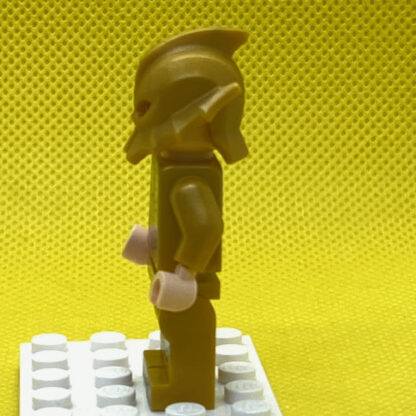 LEGO Atlantean Guard - Angry Expression Minifigure - Image 4