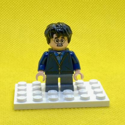 LEGO Minifigure Harry Potter, Dark Blue Zip Up - Image 2